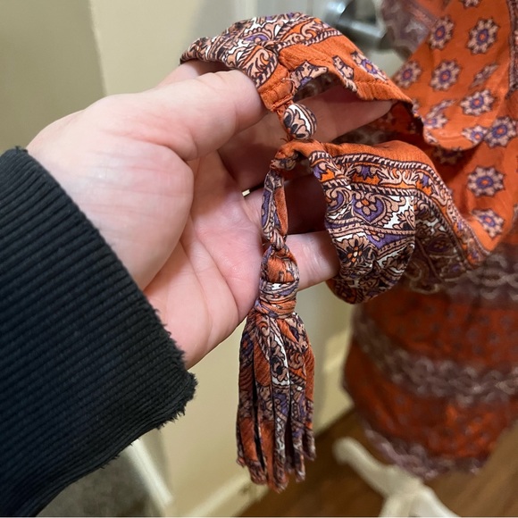 GUESS SIZE MEDIUM 100% SILK ORANGE FLORAL TASSEL COLD SHOULDER DRESS 3/4 SLEEVE - Picture 7 of 12